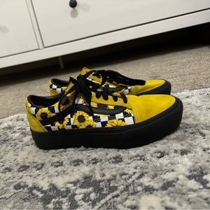 Sunflower custom vans